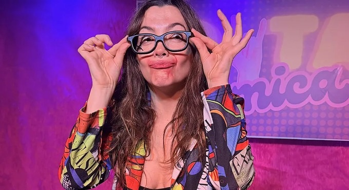 Cartel del espectáculo Miss Desgracias